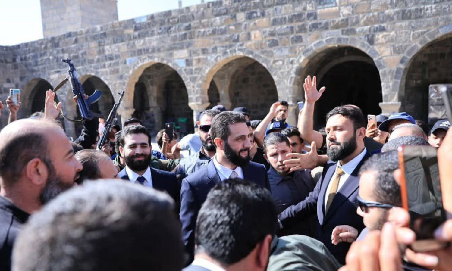 الشرع يزور درعا في أول أيام عيد الأضحى