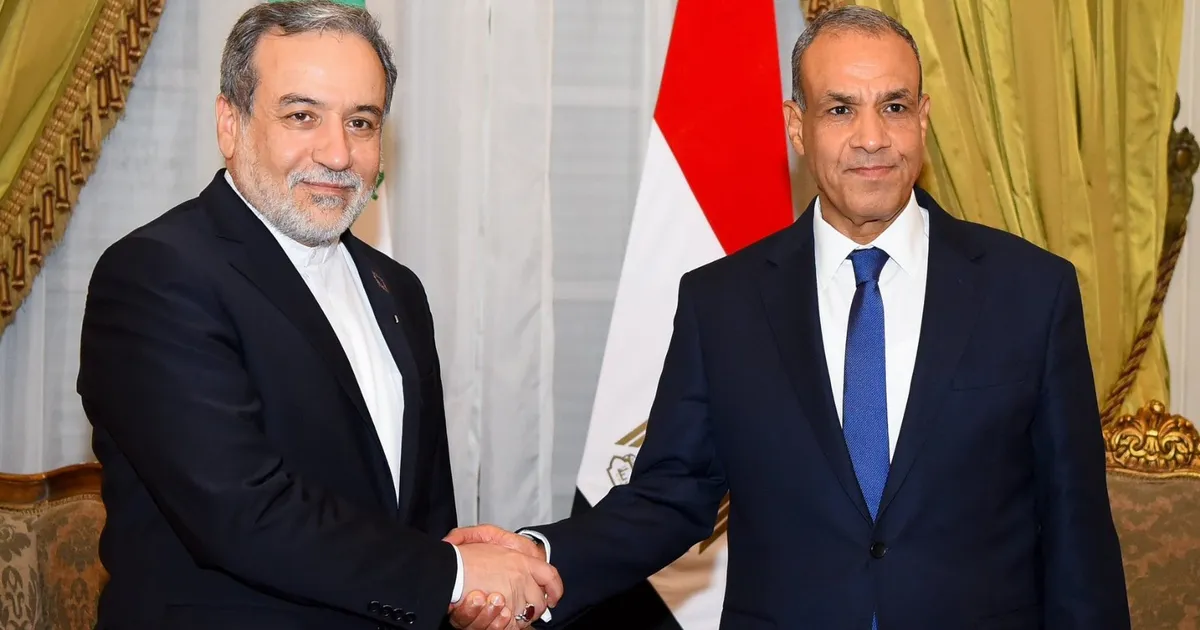 وزير الخارجية الإيراني يزور مصر لبحث التطورات الإقليمية ولقاء جروسي