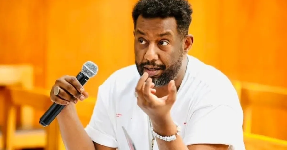 المخرج السوداني أمجد أبو العلا لـ "الشرق": أستعد لفيلم "مسيح دارفور"