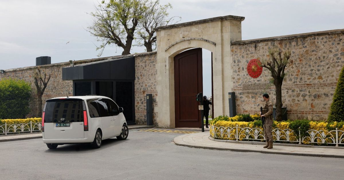 إسطنبول تستضيف جولة ثالثة من مفاوضات روسيا وأوكرانيا
