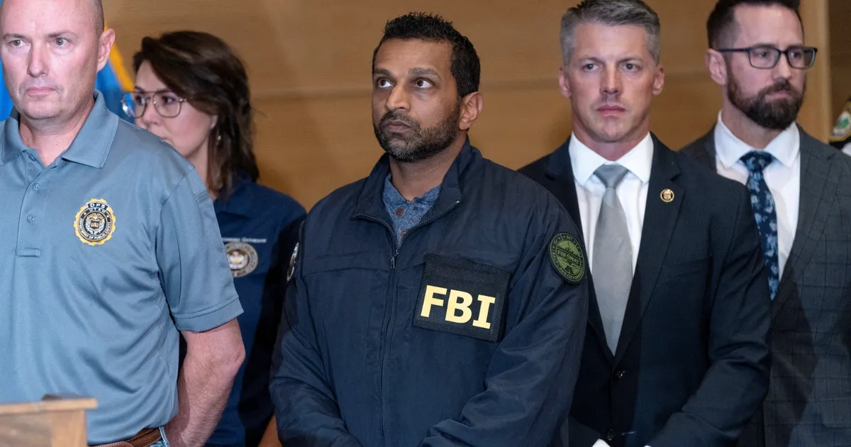 مدير FBI يواجه غضب تيار MAGA بسبب قضية اغتيال تشارلي كيرك