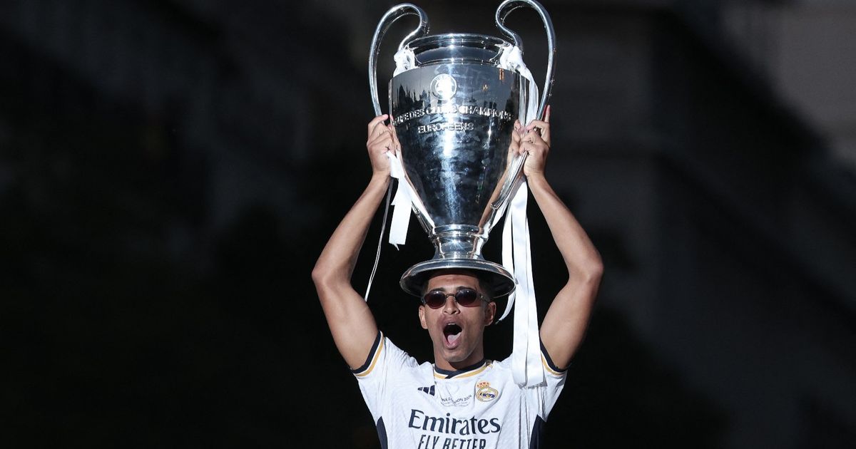 هل يلعب أرنولد بجوار بيلينغهام ويصبح ثامن إنجليزي في ريال مدريد؟