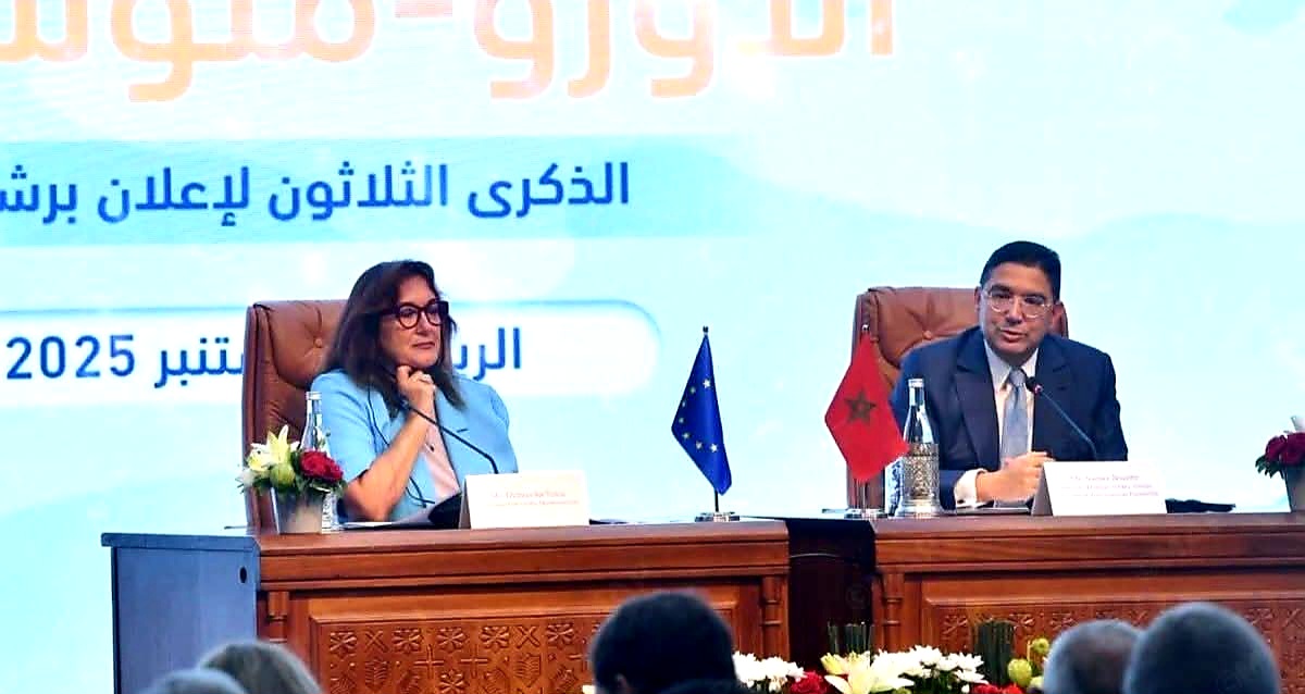 بلا عنوان