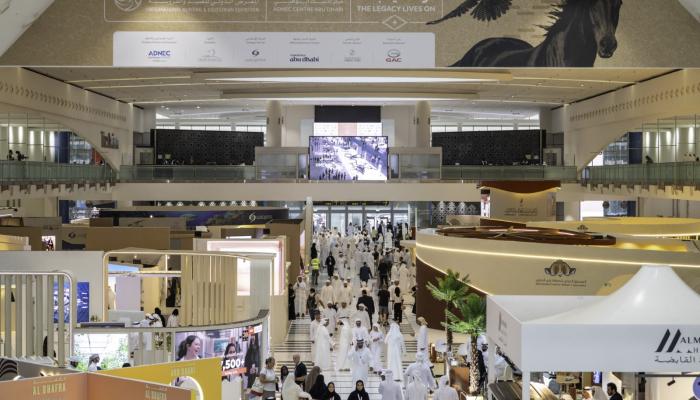معرض الصيد والفروسية.. بنك الإمارات دبي الوطني يدعم التراث بمشاركة متميزة