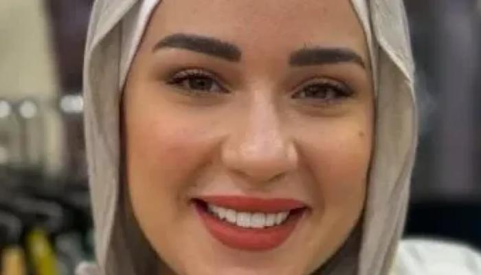 ما وراء «صورة المليون».. لهذا قررت أسما شريف منير ارتداء الحجاب
