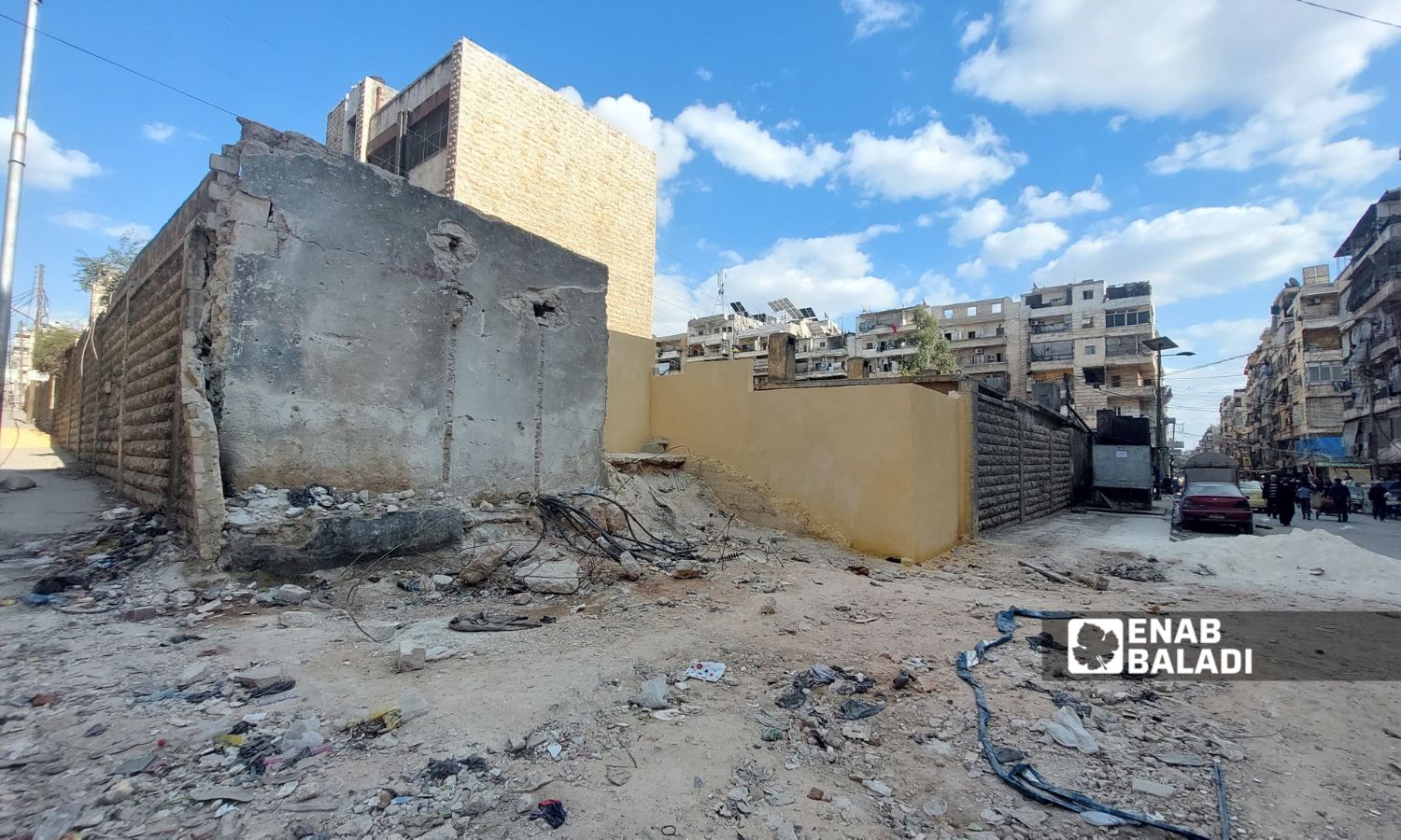 متهالكة وغير آمنة.. غرف مسبقة الصنع في مدارس بحلب