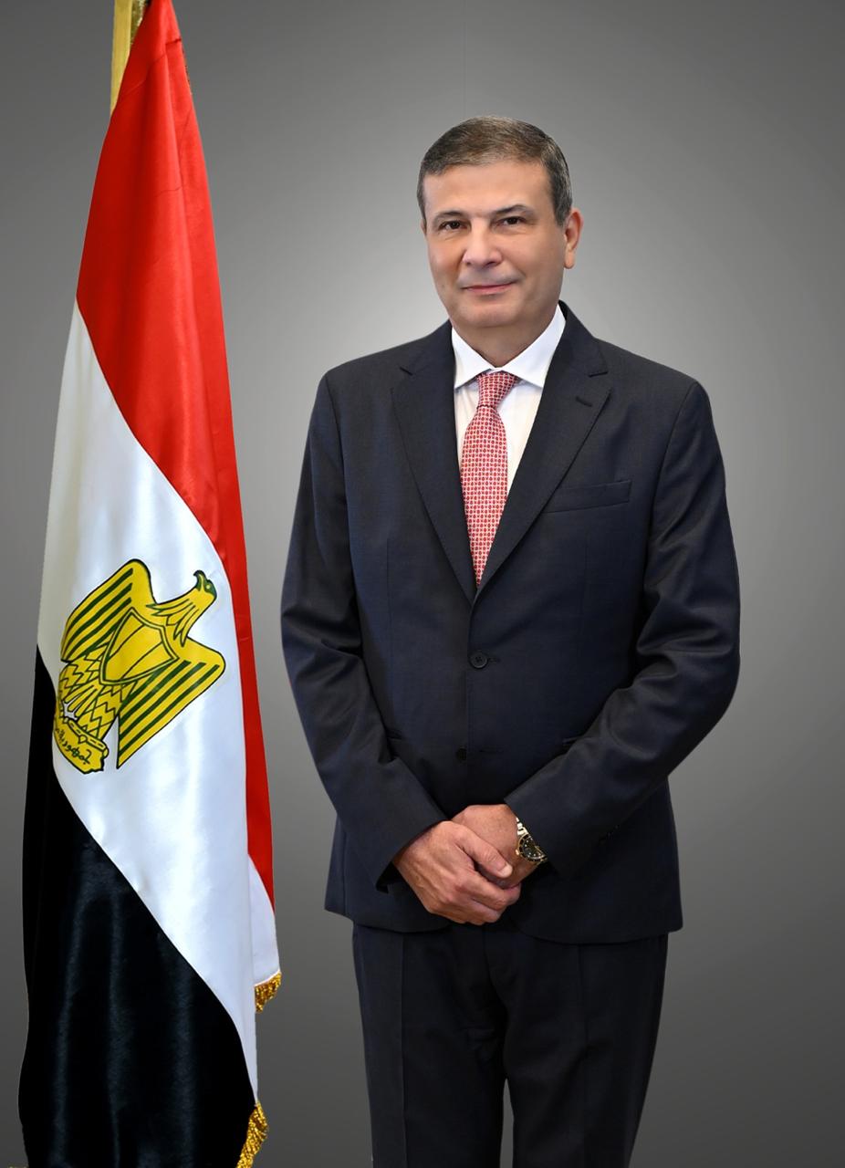 وزير الزراعة يلتقي مدير مكتب اليونسكو بالقاهرة ويصطحبها في جولة بالمتحف الزراعي لتعزيز التعاون في أعمال التطوير