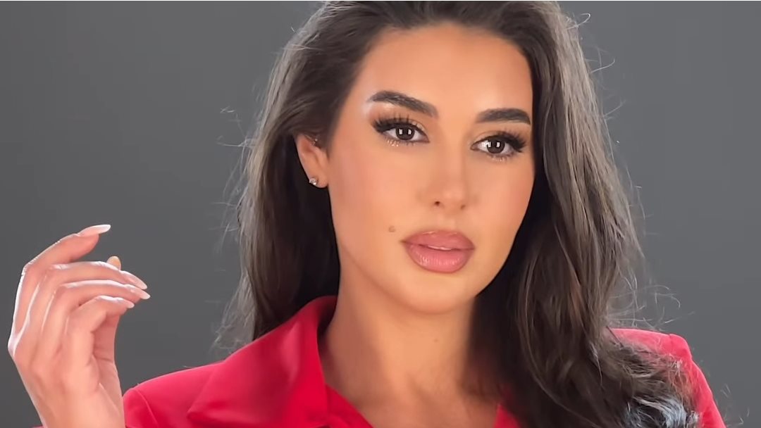 ياسمين صبري تبهر متابعيها بهذه الإطلالة