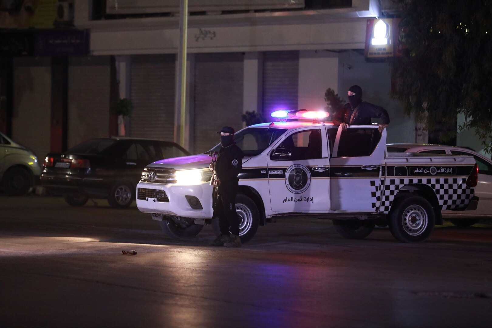 الداخلية السورية: القبض على لواء سابق متورط  "بجرائم حرب" كان مقربا من سهيل الحسن