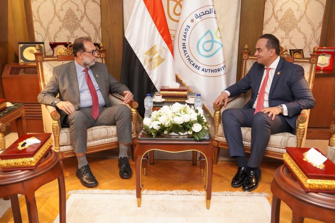 رئيس هيئة الرعاية الصحية يبحث مع هيئة سلامة الغذاء التعاون في التغذية العلاجية والتدريب الفندقي