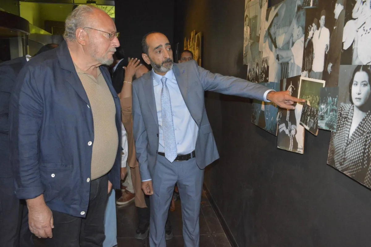 آخر ملوك مصر في زيارة لـ«متحف أم كلثوم»
