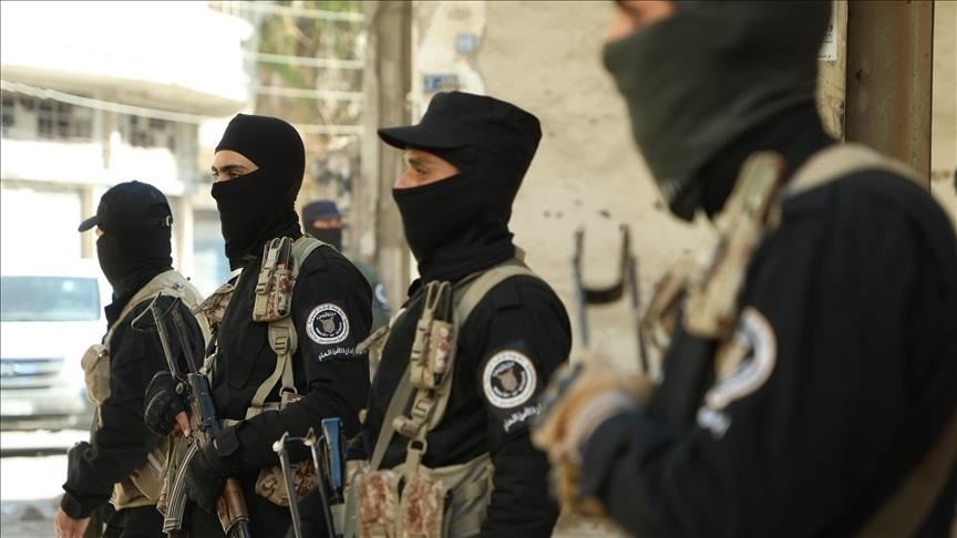 الداخلية تعلن عن القبض على ” خلية تابعة لحزب الله ” في ريف دمشق