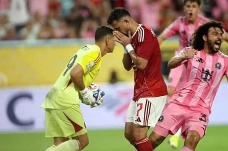 كواليس خلاف زيزو مع تريزيغيه بسبب