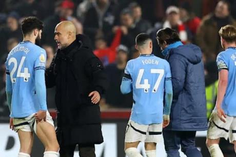 جوارديولا عن نجم مانشستر سيتي: يا له من لاعب رائع - ملاعب