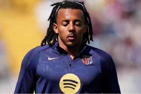 برشلونة يسابق الزمن لتجديد عقد كوندي - ملاعب