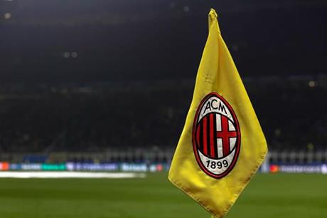 ميلان يتوصل لاتفاق لضم بديل ثيو هيرنانديز - ملاعب