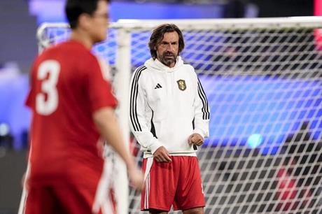 ناد إماراتي يعلن تعيين أسطورة الكرة الإيطالية مدربا للفريق - ملاعب