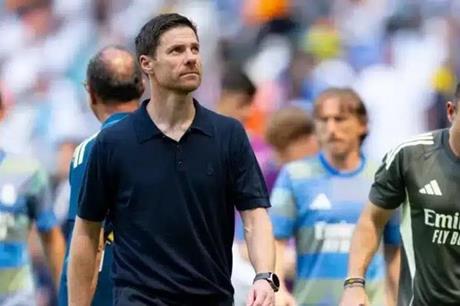 جماهير ريال مدريد تضغط على ألونسو لمنح الدينامو فرصة أكبر - ملاعب