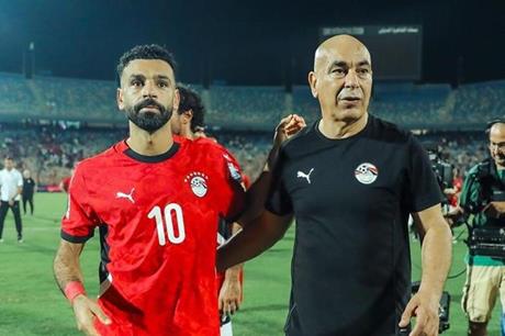 سيرحل قبل كأس العالم.. رضا عبد العال يتوقع استمرار مدرب منتخب مصر في حالة واحدة - ملاعب