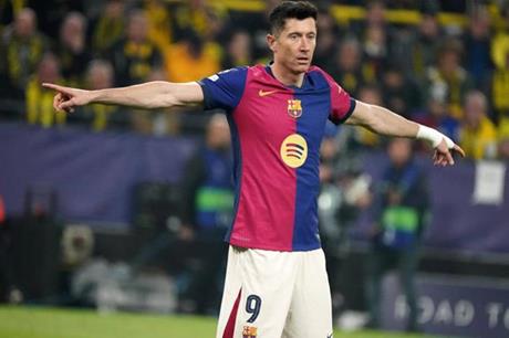 عاجل : برشلونة يصدم ليفاندوفسكي - ملاعب