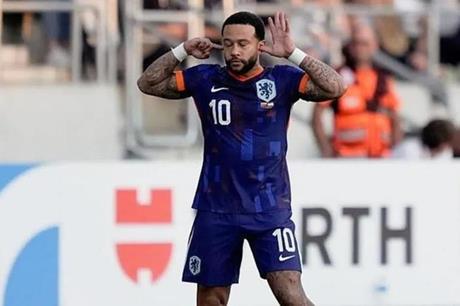 ديباي يصبح الهداف التاريخي لمنتخب هولندا - ملاعب