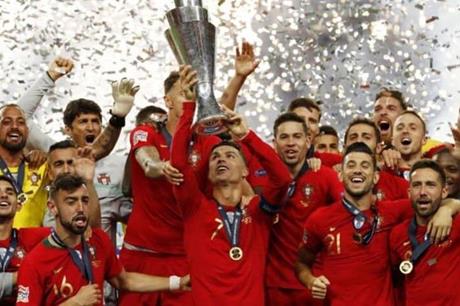 برناردو سيلفا: كأس العالم 2026 ستكون النهاية المثالية لرونالدو - ملاعب